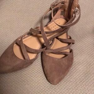 Lauren Conrad flats.